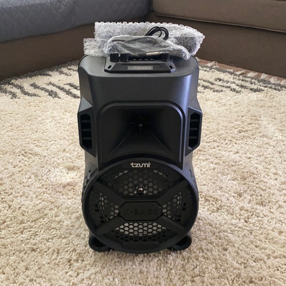 tzumi Portable Audio & Video Brand New Xbass Bluetooth Speaker